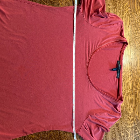 Ladies, White House black market top - Picture 7 of 8